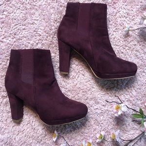 Bella Marie Maroon Booties | 7.5